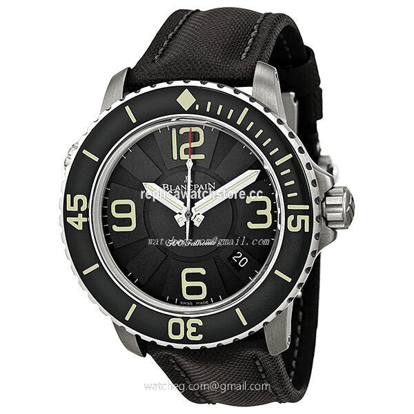 Blancpain 500 Fathoms 50015-12B30-52B Men's Automatic