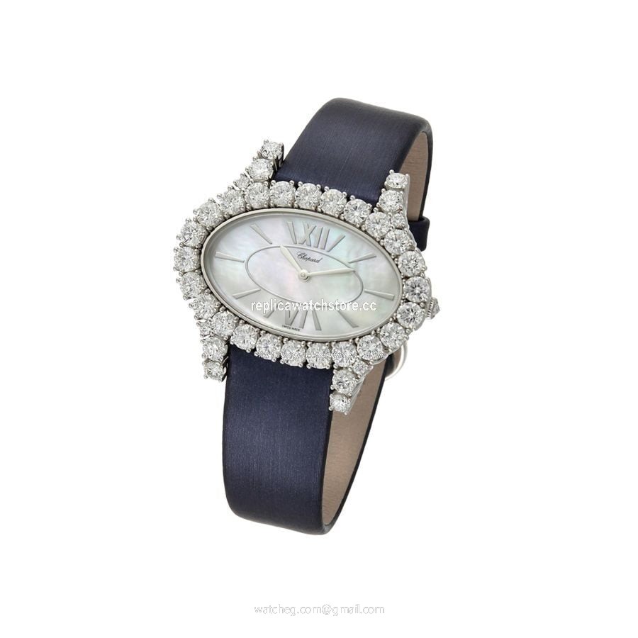 Chopard L'Heure Diamant Oval 13A376-1002 Ladies Quartz