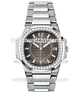 Patek Philippe Nautilus 7010/1G-010 Ladies Quartz