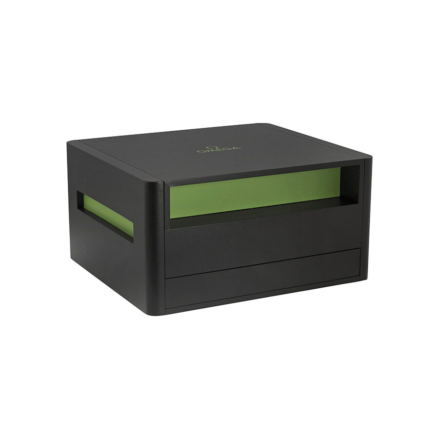 Omega Skywalker X-33 318.92.45.79.03.001 Men's Quartz 3