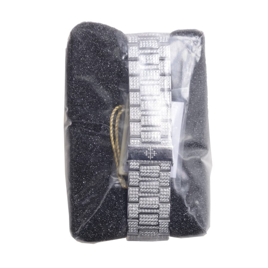 Patek Philippe Nautilus 5719-1G-001 Unisex Automatic 3