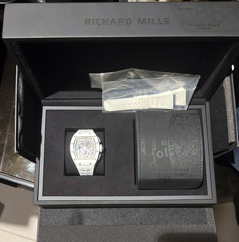 Richard Mille RM 011 RM011 AO CA-ATZ USA N3 White Ghost Men/Unisex Self-winding 4